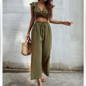 SHEIN Ruffle Trim Twist Top with pants set size small